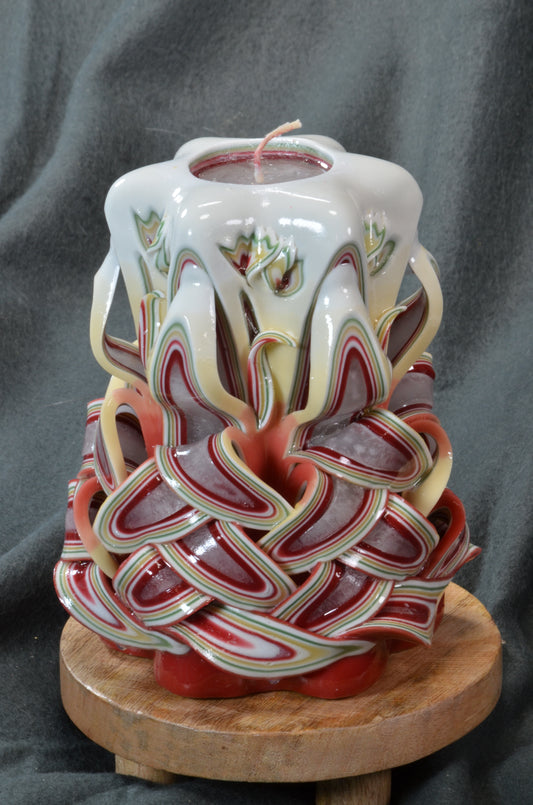 Collectie 2025:  Exclusieve Gesneden Kaars, Hoogte: 16 cm, Breedte: 11 cm - s/n: 51707
