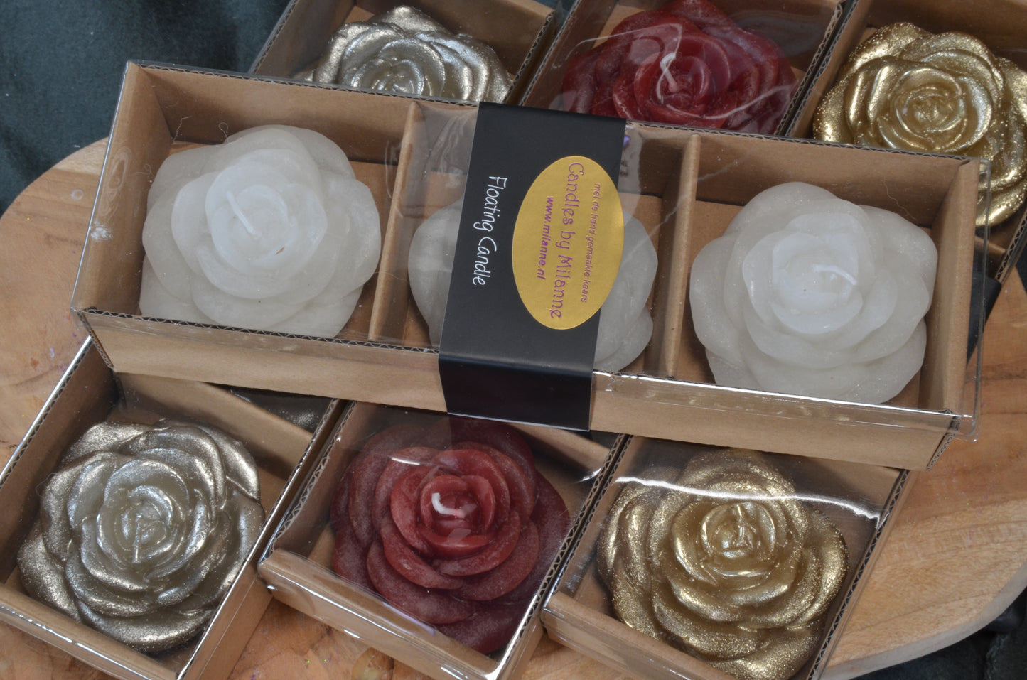 Bloemen Drijfkaars 7x7 cm, hoogte 4 cm Iin Metallic ZILVER, set van 3 stuks - BEKIJK VIDEO